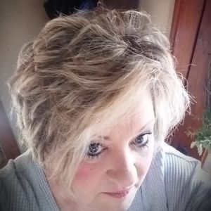 Meet your Posher, Cheryl